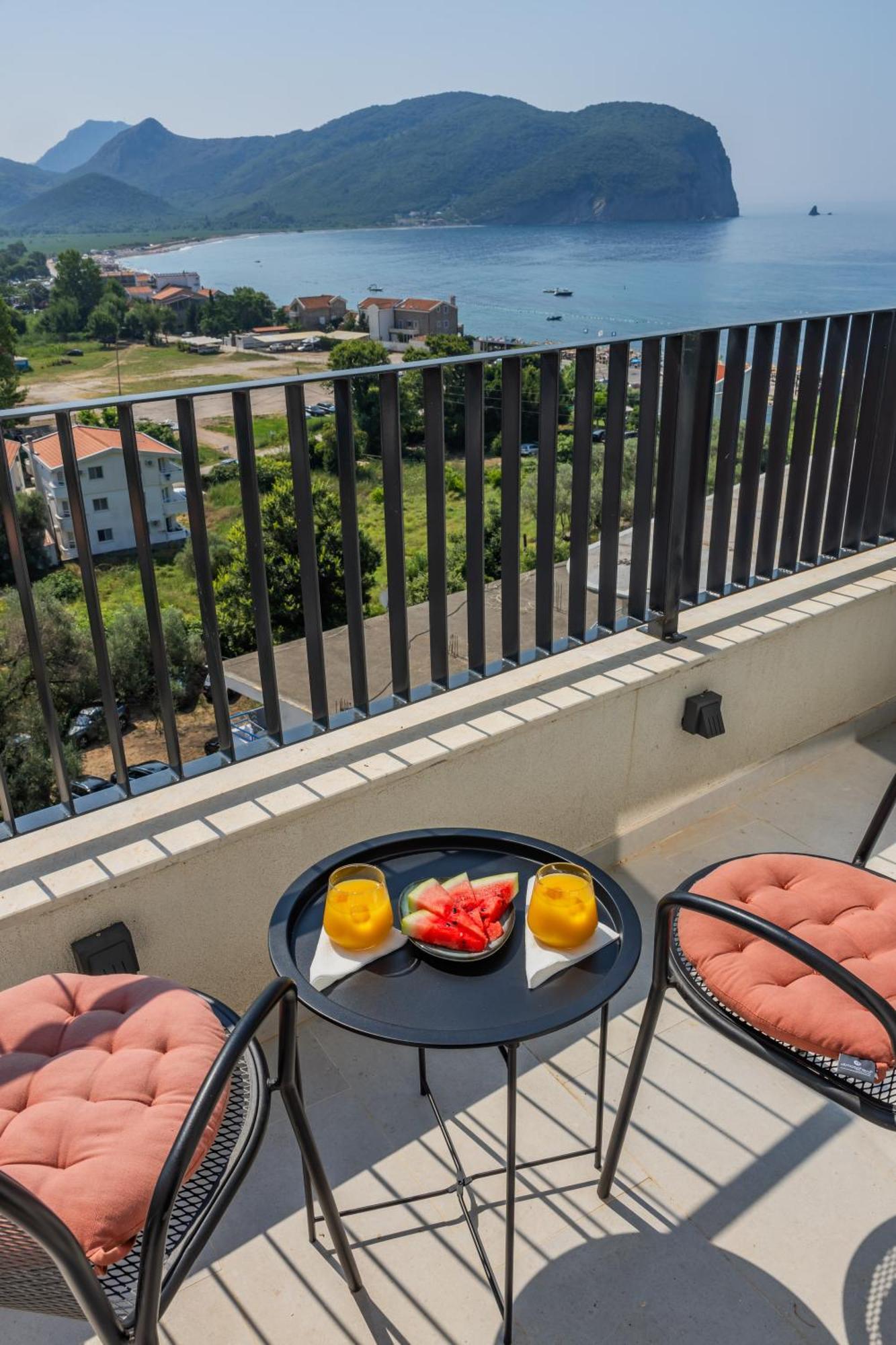 Hotel Aquilo Petrovac الغرفة الصورة