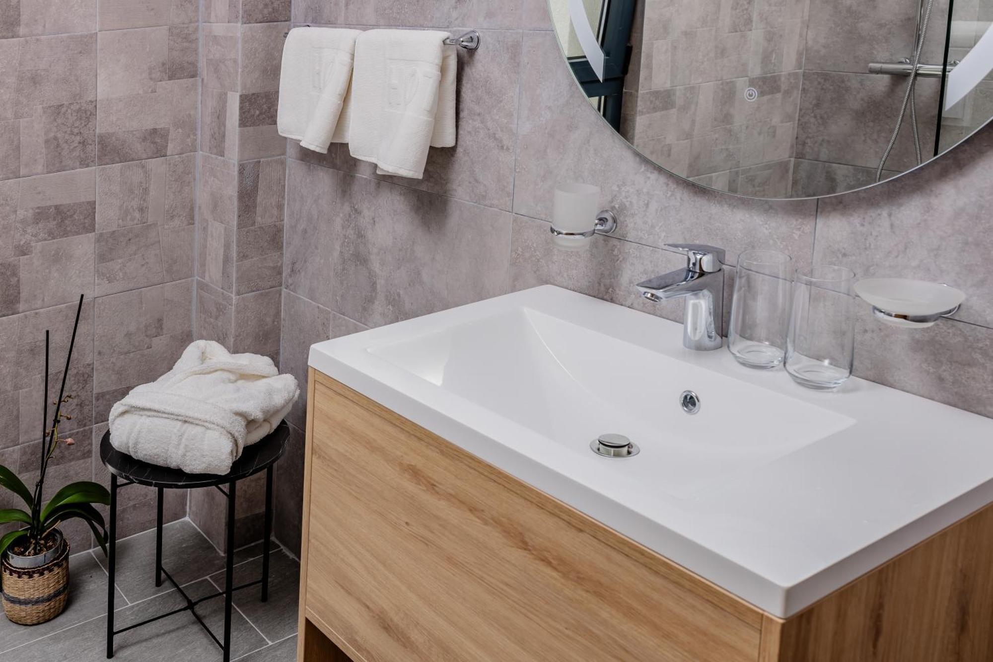Hotel Aquilo Petrovac المظهر الخارجي الصورة